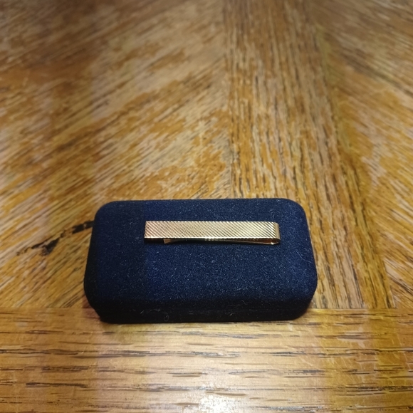 Cravate Gentlemens Accessorie 14kt Gold Filled Tie Bar.